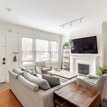 Villa Charming 4Br Duplex In Oak Lawn Private Backyard